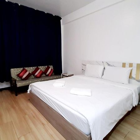 City Plaza Nana Hotel Bangkok Exteriör bild