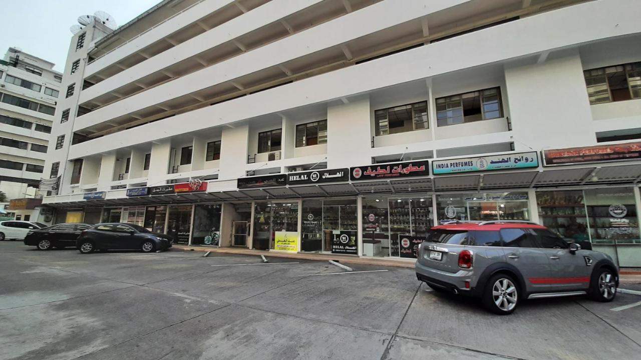 City Plaza Nana Hotel Bangkok Exteriör bild
