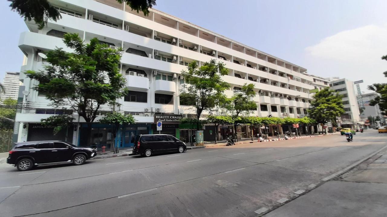 City Plaza Nana Hotel Bangkok Exteriör bild