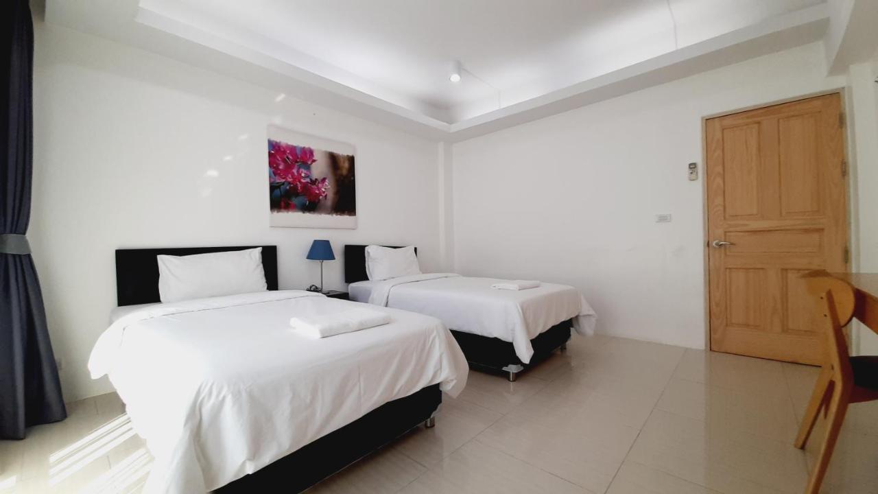 City Plaza Nana Hotel Bangkok Exteriör bild